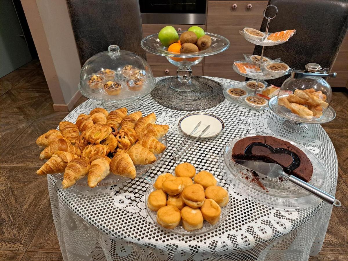 051 Room & Breakfast Болонья Экстерьер фото